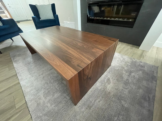 Where to Find the Best Custom Wood Furniture in Edmonton: A Buyer’s Guide