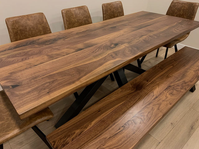 Maple Spotlight: Why This Wood is the Hero of Minimalist Interiors