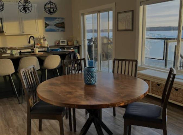 How To Accessorize Your Real Wood Dining Table