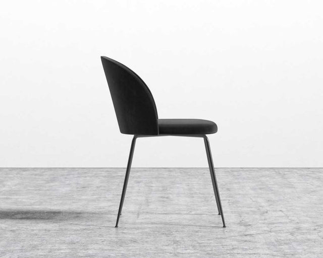 Iris Chair