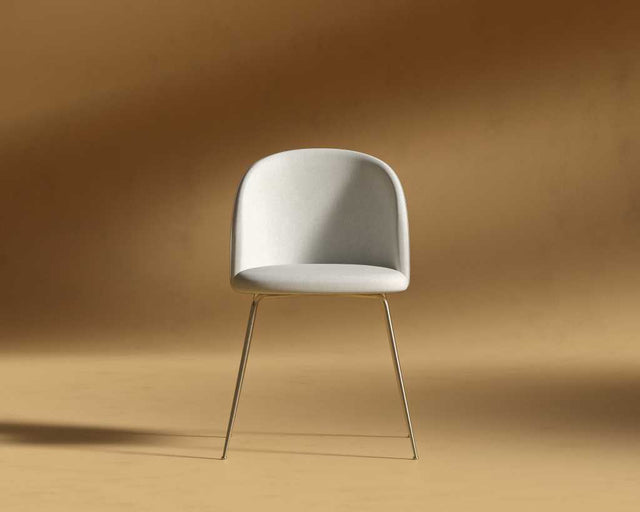 Iris Chair