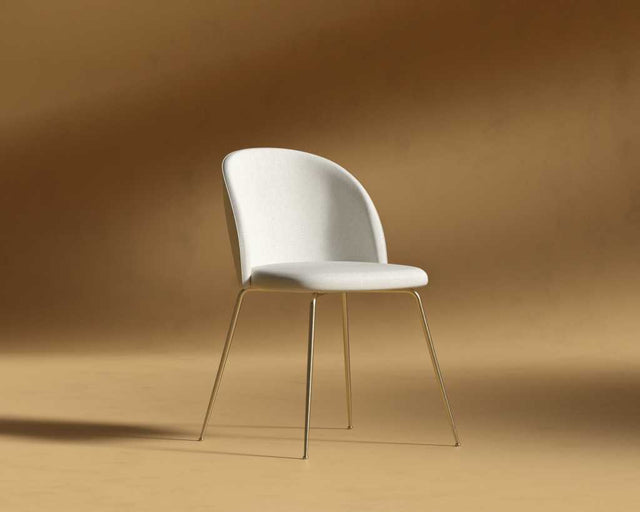 Iris Chair