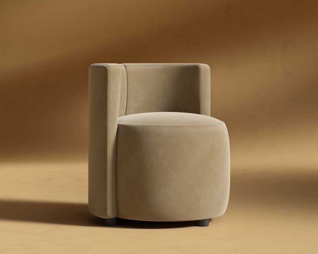 Nova Lounge Chair