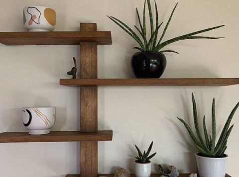 Innovative Display Ideas for Your Solid Oak Floating Shelf