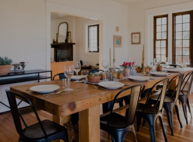 6 Reasons Why an Extendable Dining Table is a Must-Have in Every Home