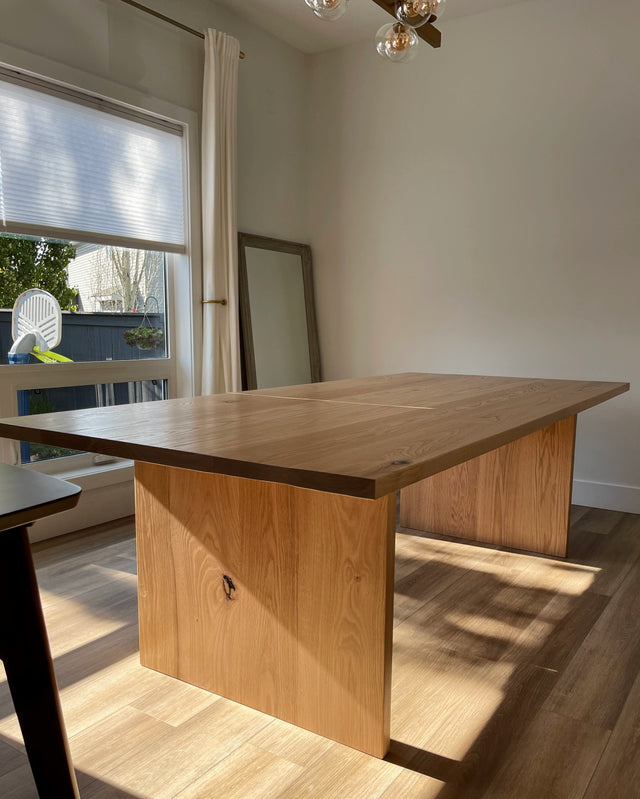 Oak Simplex Dining Table